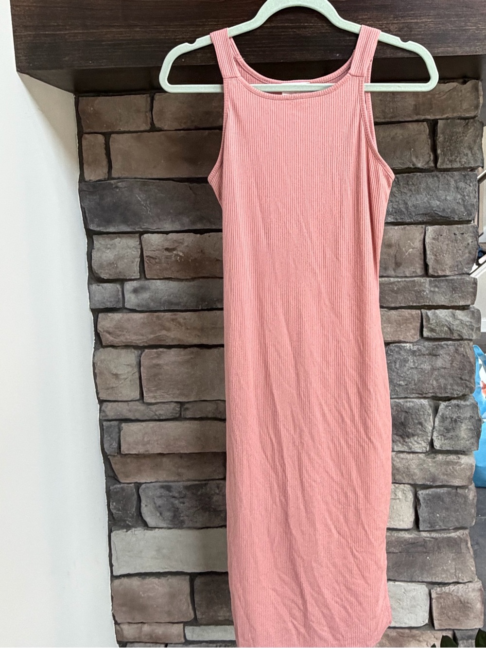 EUC Sleeveless Ribbed Midi Dress in Dusty Pink Small